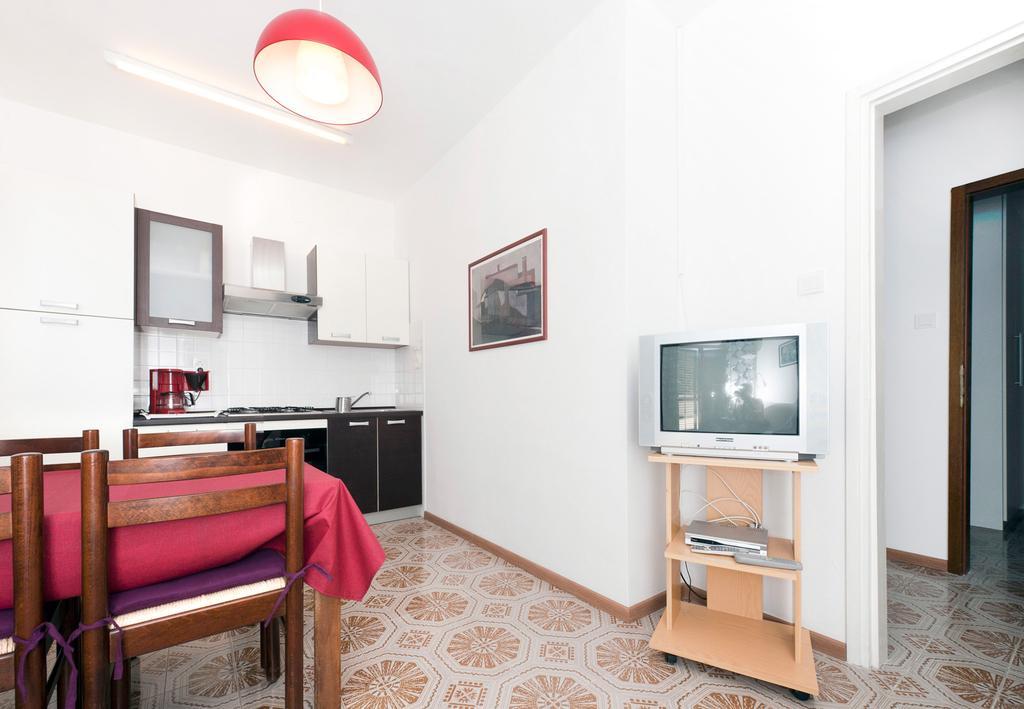 Apartments Alluro Ρόβινι Δωμάτιο φωτογραφία